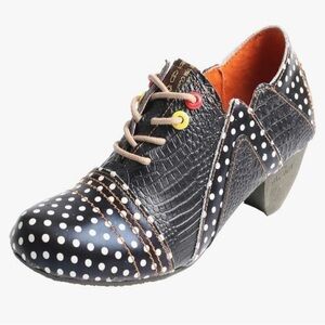 NWOT TMA Eyes & MAiA Women's Genuine Leather Polka Dot Oxford Heels Size 7.5